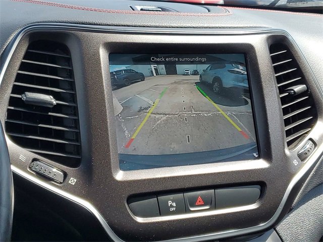 Used 2020 Jeep Cherokee Trailhawk w/ Cold Weather Group image 14