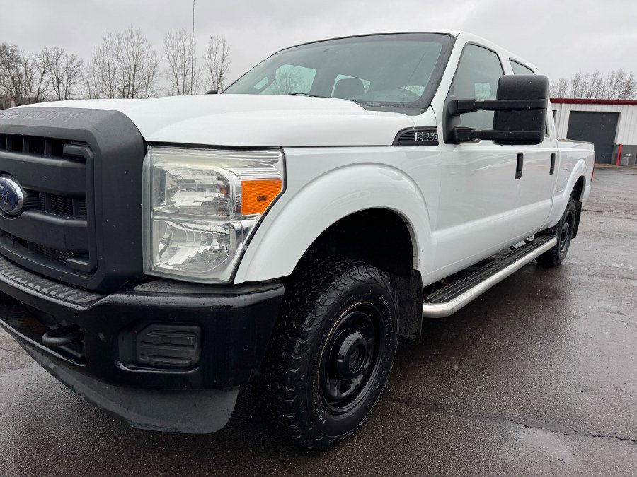 Used 2013 Ford F250 XL w/ Camper Pkg image 9