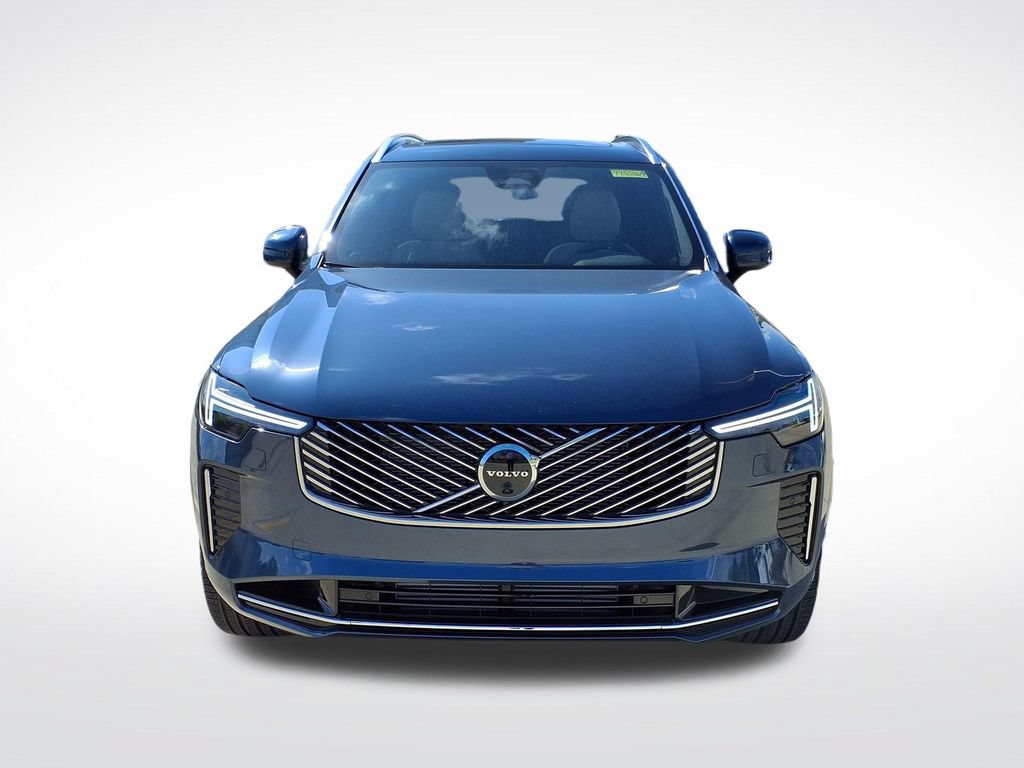 New 2026 Volvo XC90 T8 Plus w/ Protection Package Premier AWD/4WD image 2