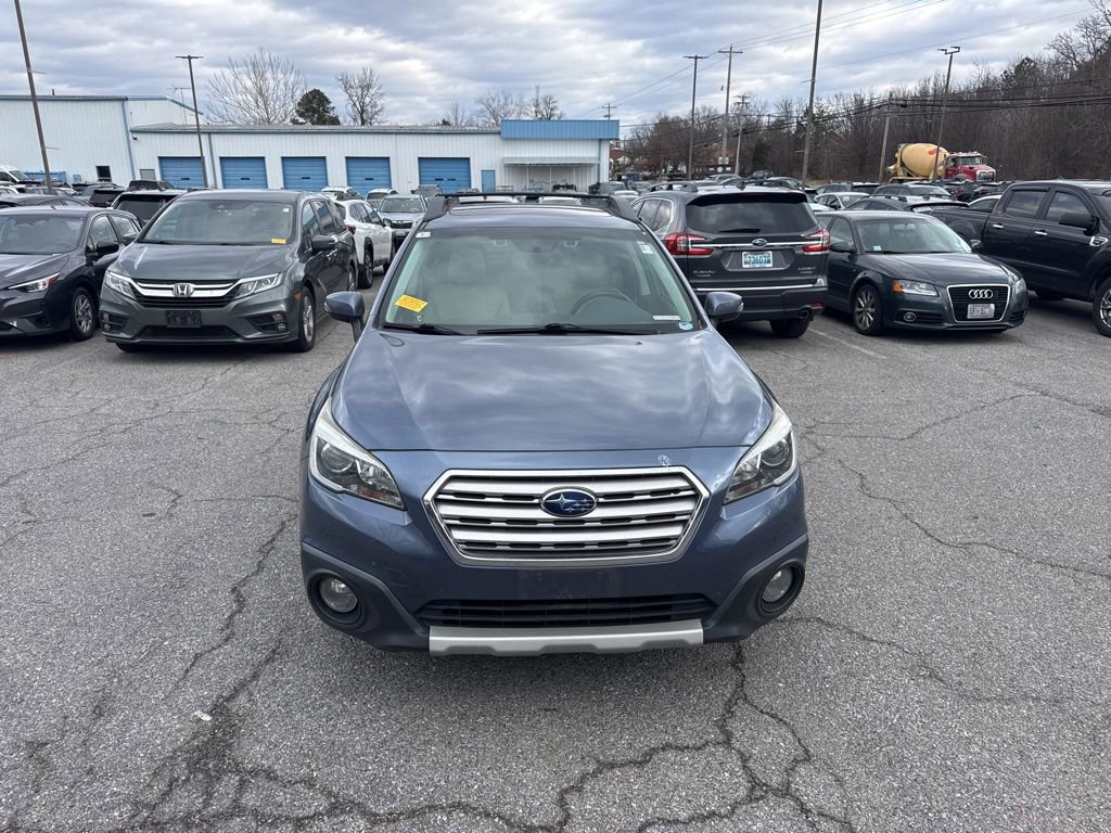Used 2016 Subaru Outback 2.5i Limited image 2