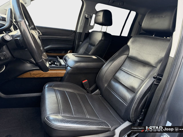 Used 2020 GMC Yukon XL Denali RWD image 10