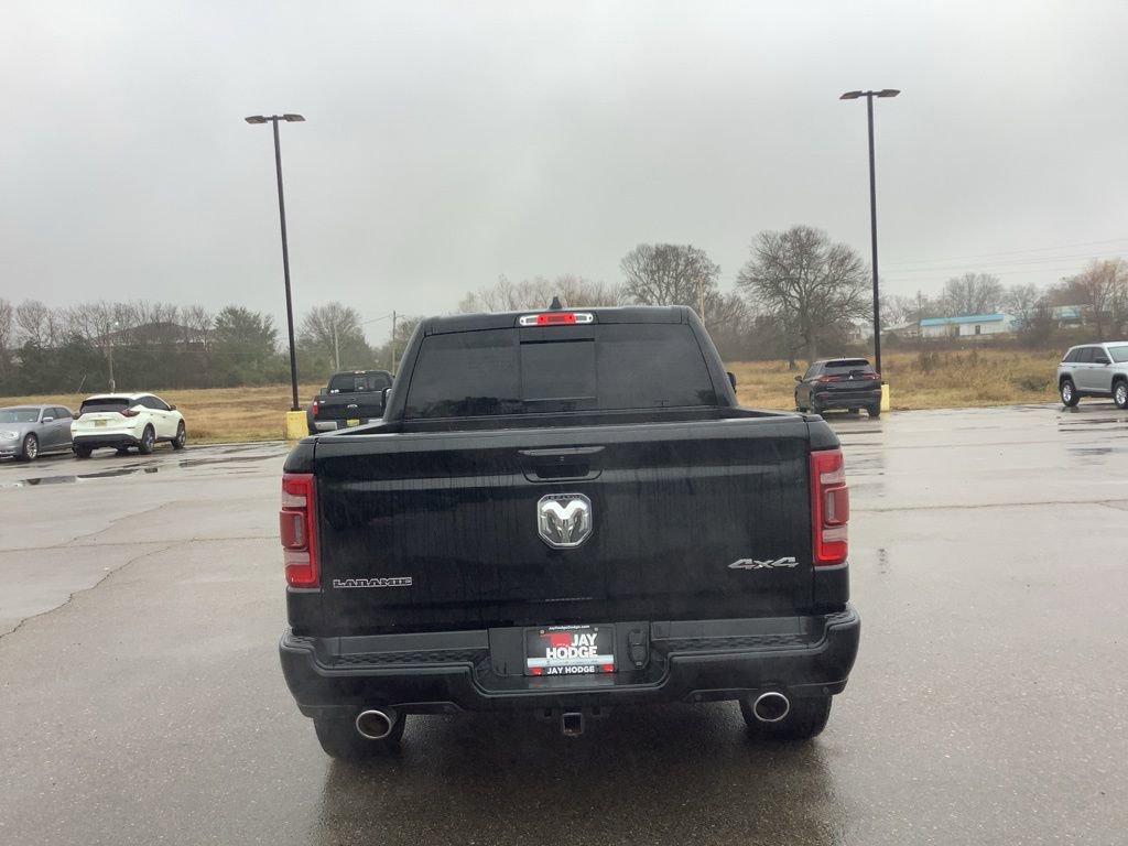 Used 2022 RAM 1500 Laramie w/ Sport Appearance Package image 6