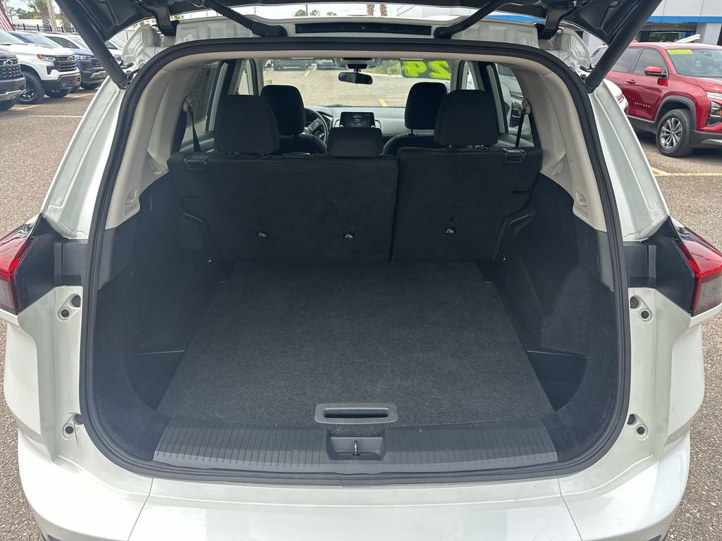 Used 2024 Nissan Rogue SV AWD/4WD image 18
