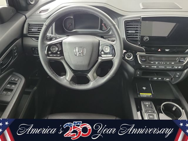 Used 2024 Honda Passport Black Edition image 12