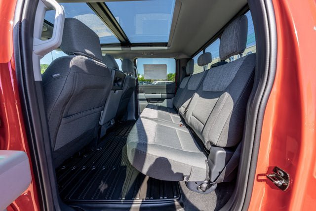 New 2026 Ford F350 XLT w/ XLT Premium Package AWD/4WD image 14