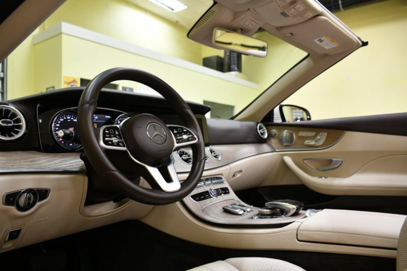 Used 2019 Mercedes-Benz E 450 4MATIC Cabriolet image 32