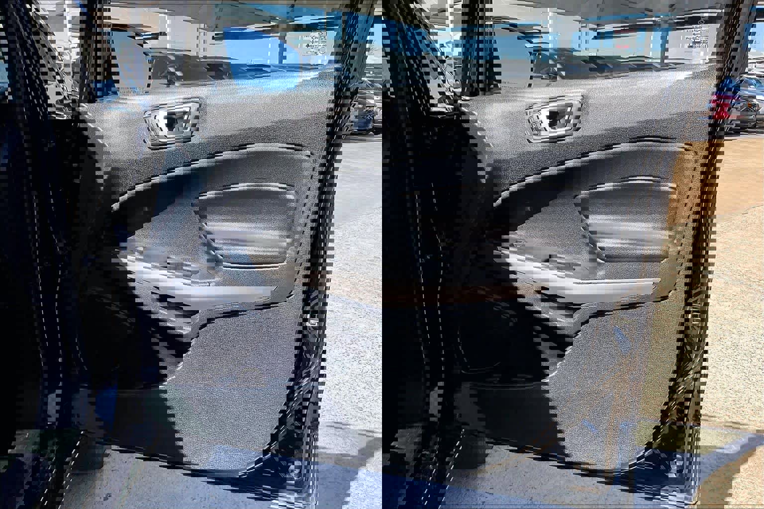 Used 2020 Ford EcoSport Titanium image 23