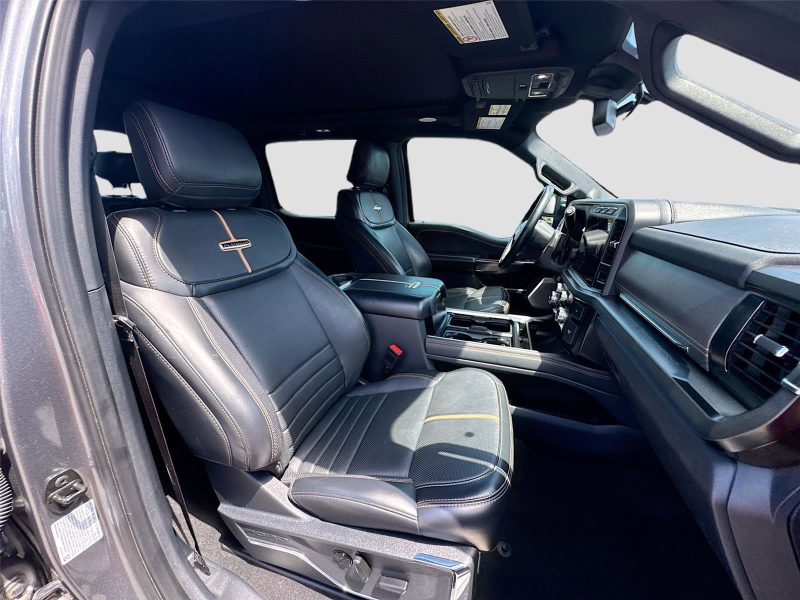 Used 2023 Ford F250 Platinum AWD/4WD image 23