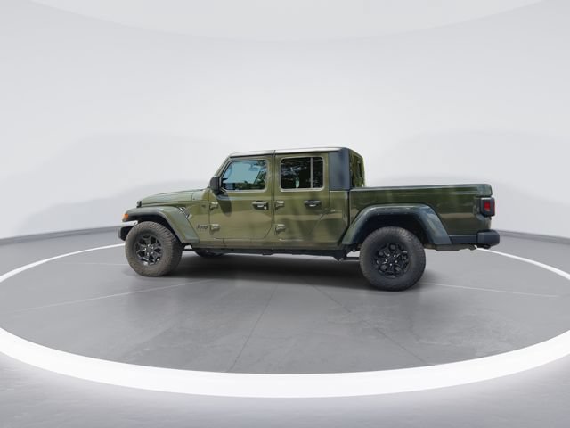 Used 2021 Jeep Gladiator Sport AWD/4WD image 5