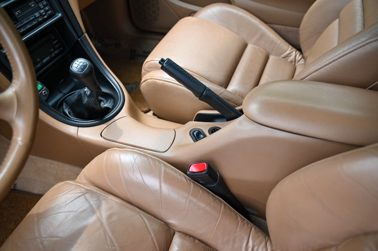 Used 1997 Ford Mustang Cobra image 86