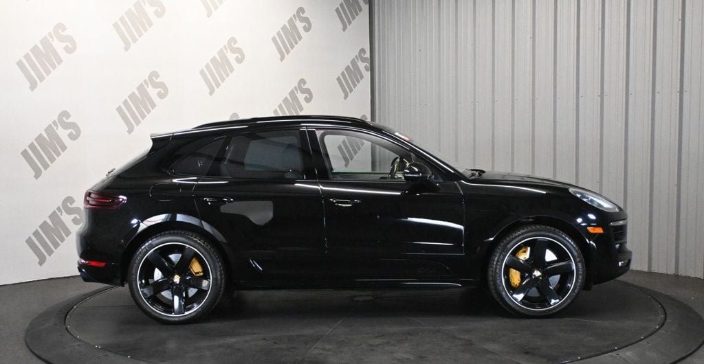 Used 2017 Porsche Macan GTS AWD/4WD image 4