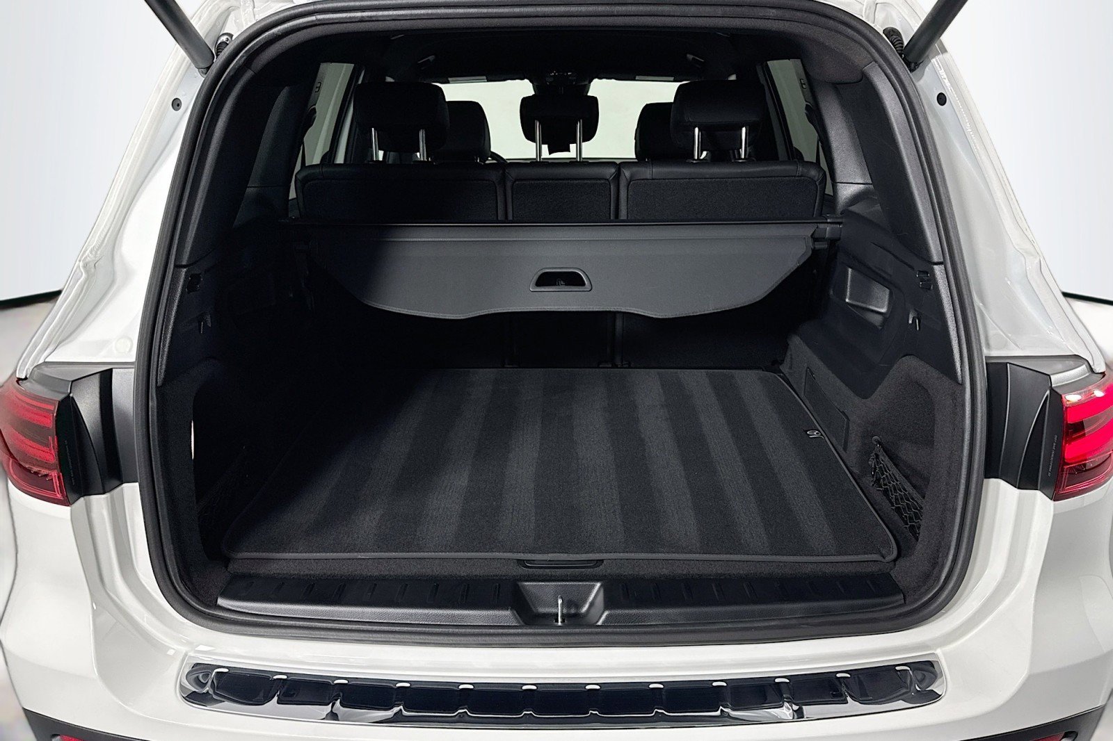 Certified 2026 Mercedes-Benz GLB 250 image 23