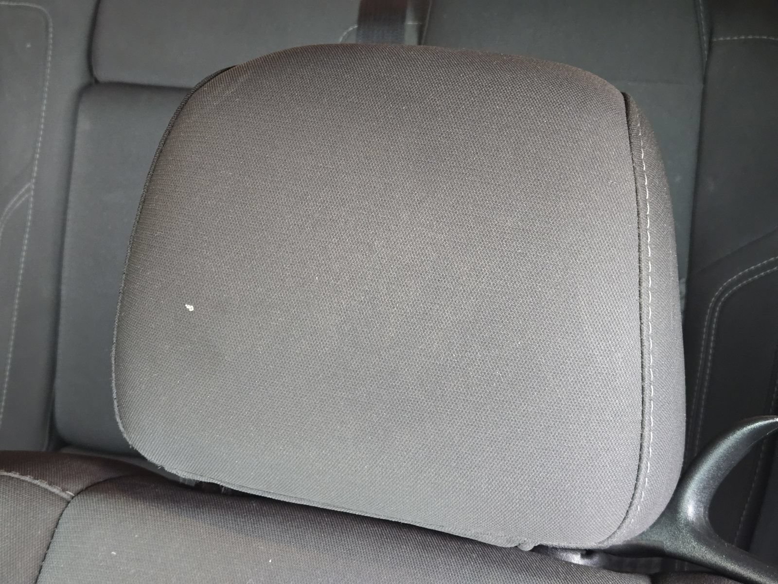 Used 2018 Dodge Challenger SXT RWD image 25