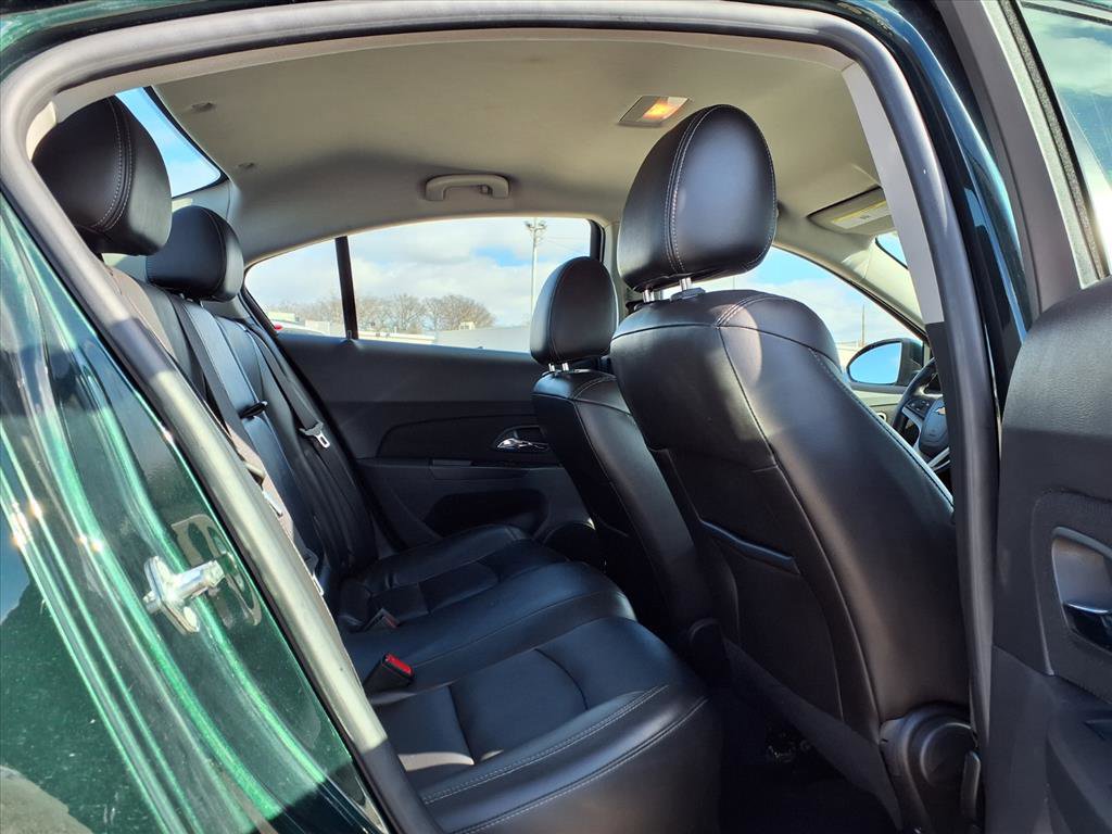 Used 2015 Chevrolet Cruze LT image 25