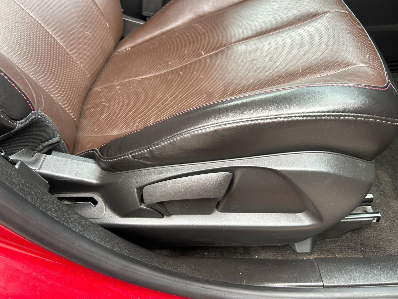 Used 2014 GMC Terrain SLT FWD image 30