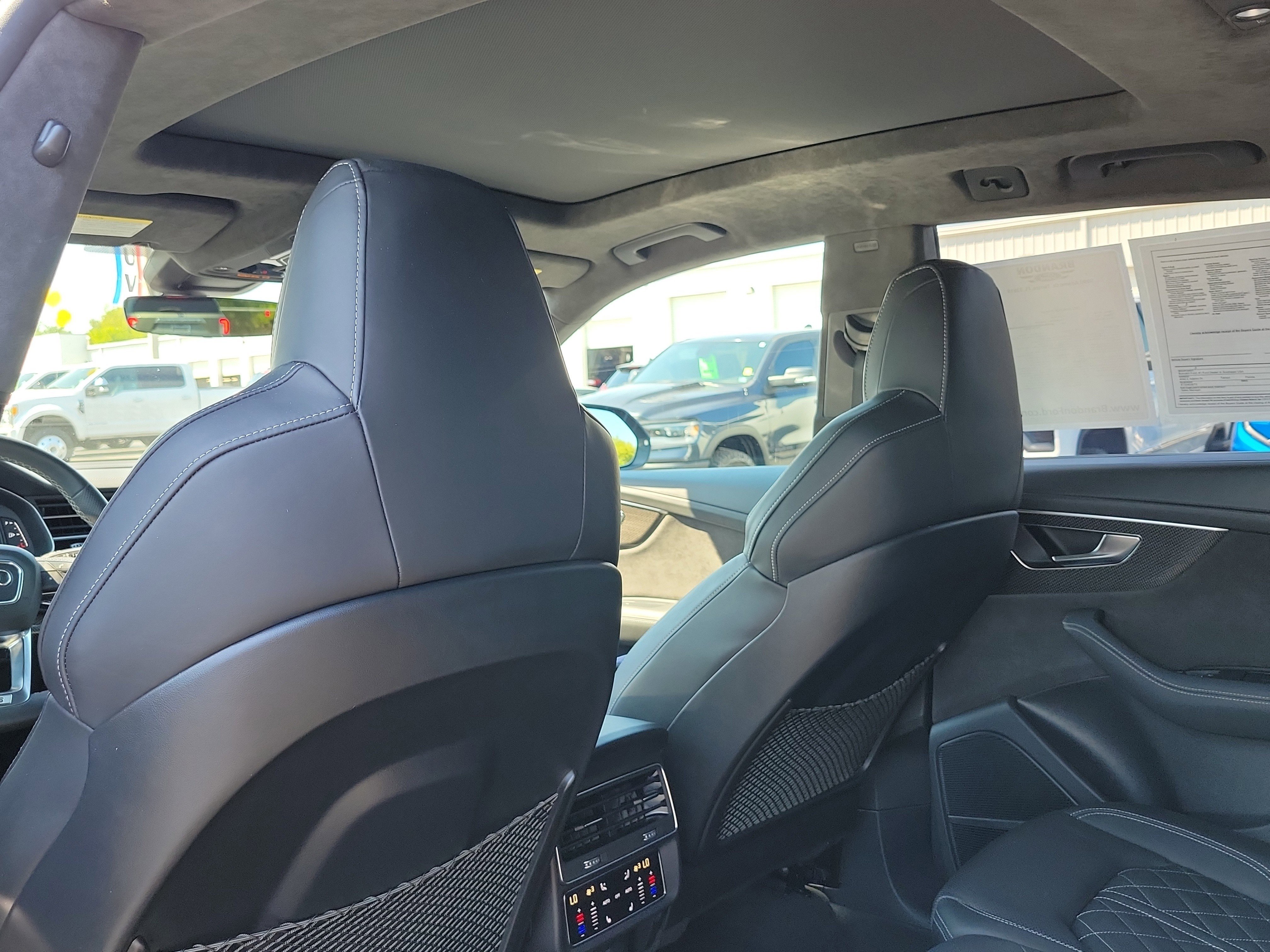 Used 2022 Audi SQ8 Prestige image 14