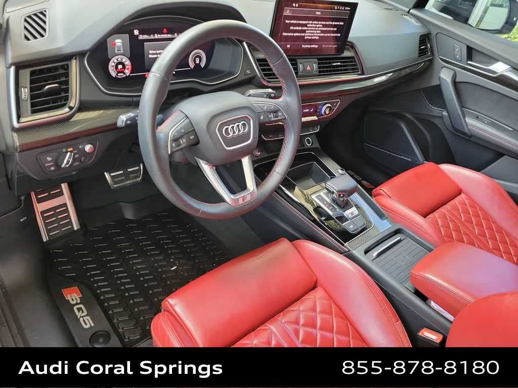 Used 2023 Audi SQ5 Prestige w/ Prestige Package AWD/4WD image 2