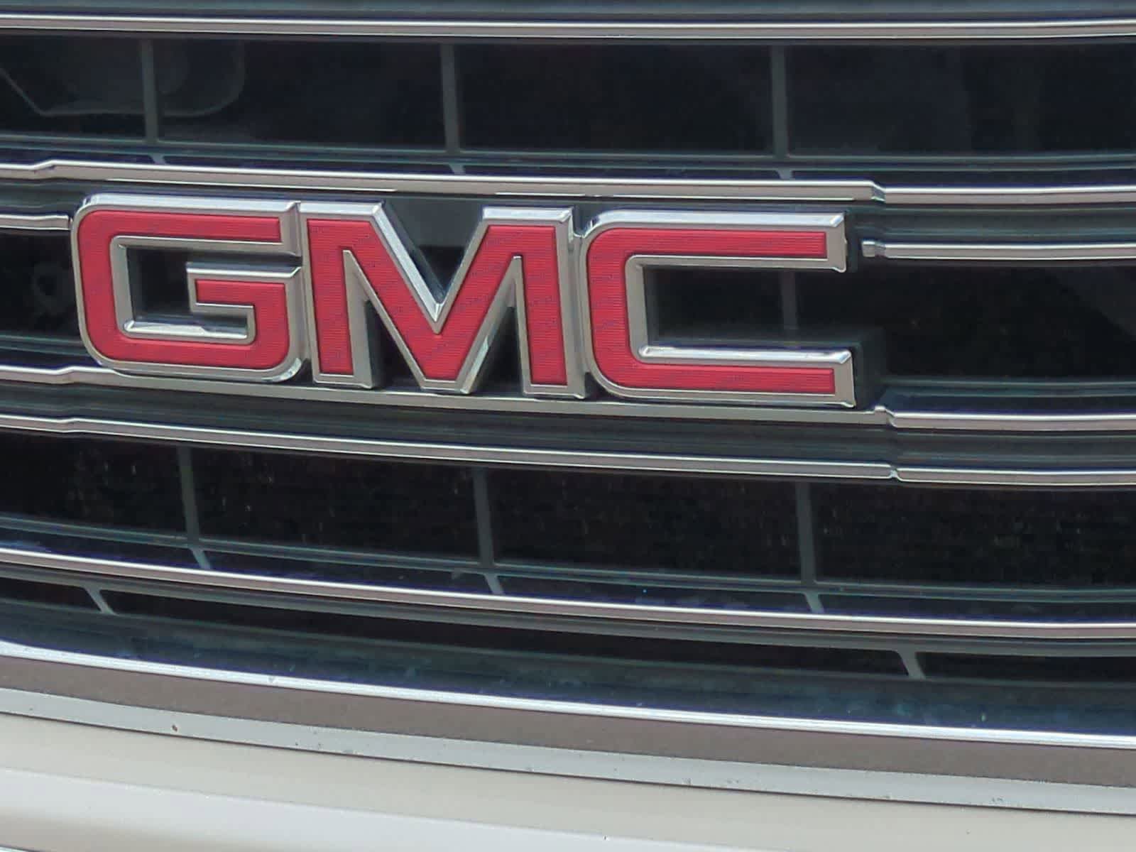 Used 2015 GMC Sierra 1500 SLT w/ SLT Crew Cab Value Package AWD/4WD image 12