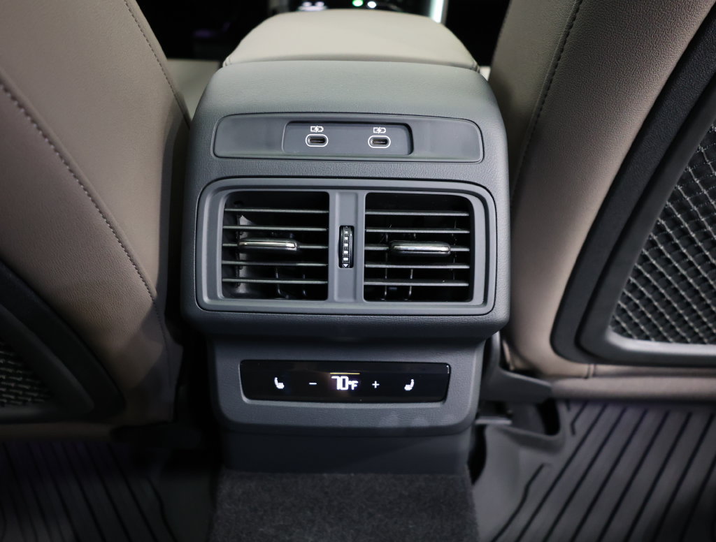 Used 2025 Audi Q5 Prestige AWD/4WD image 25