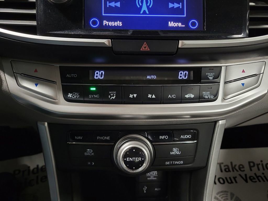 Used 2013 Honda Accord Touring image 18