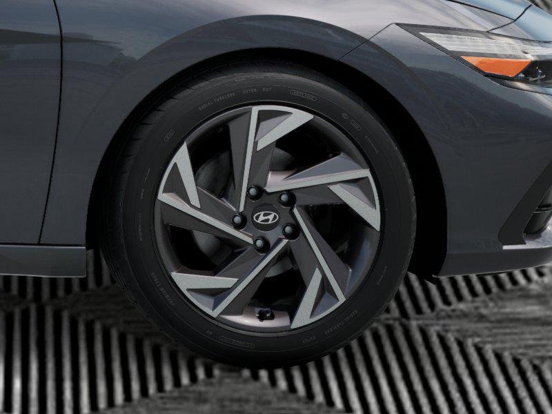 New 2026 Hyundai Elantra Limited image 8
