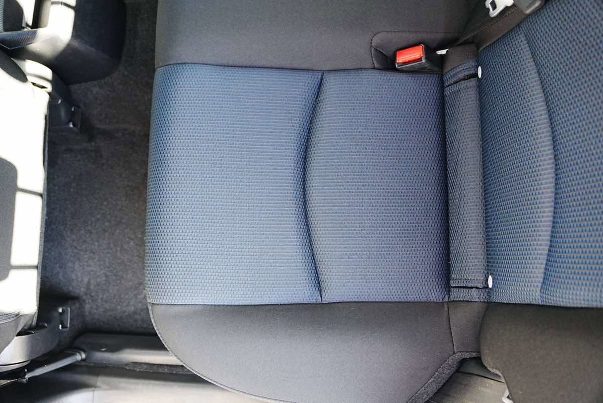 Used 2020 Toyota Yaris LE image 13