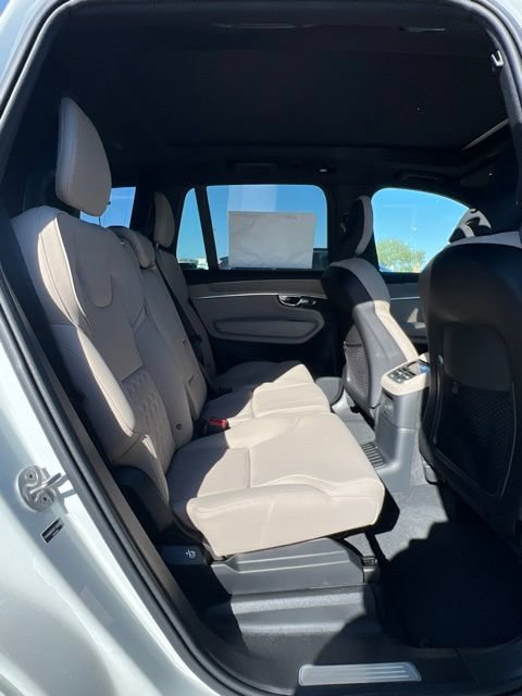 New 2026 Volvo XC90 T8 Plus w/ Protection Package AWD/4WD image 32
