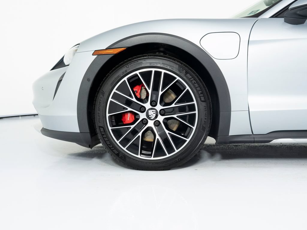 Certified 2022 Porsche Taycan 4S AWD/4WD image 15