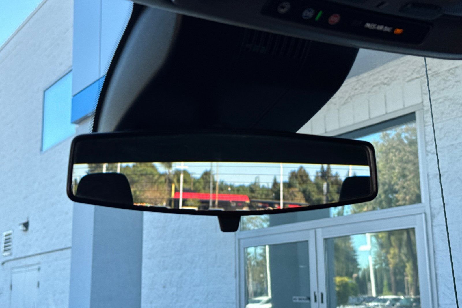 Used 2022 Chevrolet Silverado 1500 Custom image 25