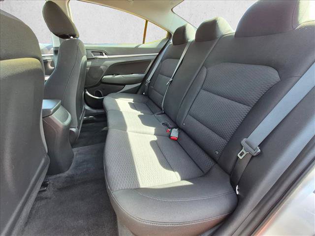 Used 2020 Hyundai Elantra SEL w/ Cargo Package (C1) FWD image 16