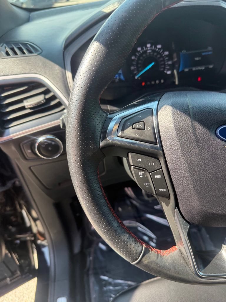 Used 2024 Ford Edge ST-Line AWD/4WD image 13