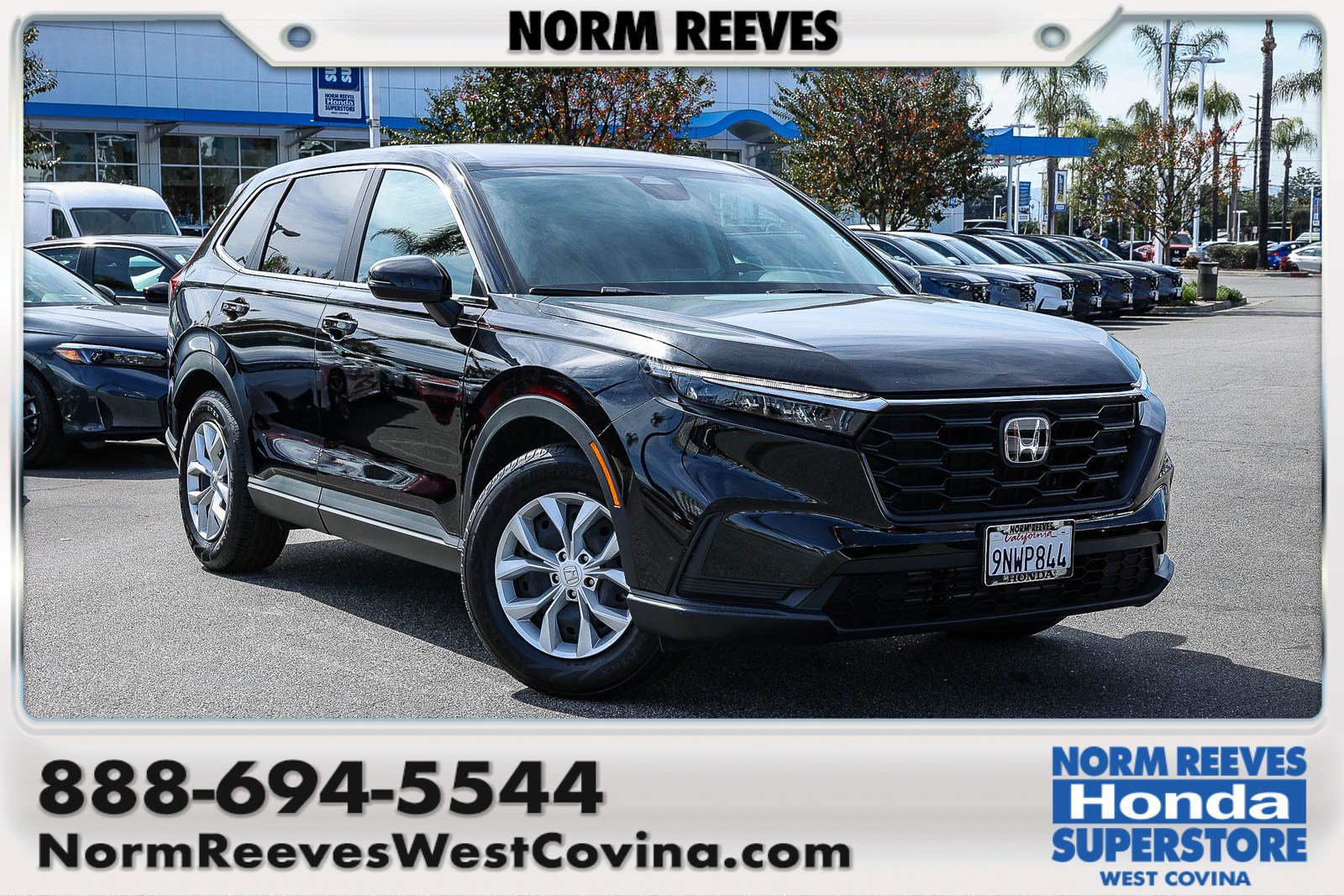 Used 2025 Honda CR-V LX image 1
