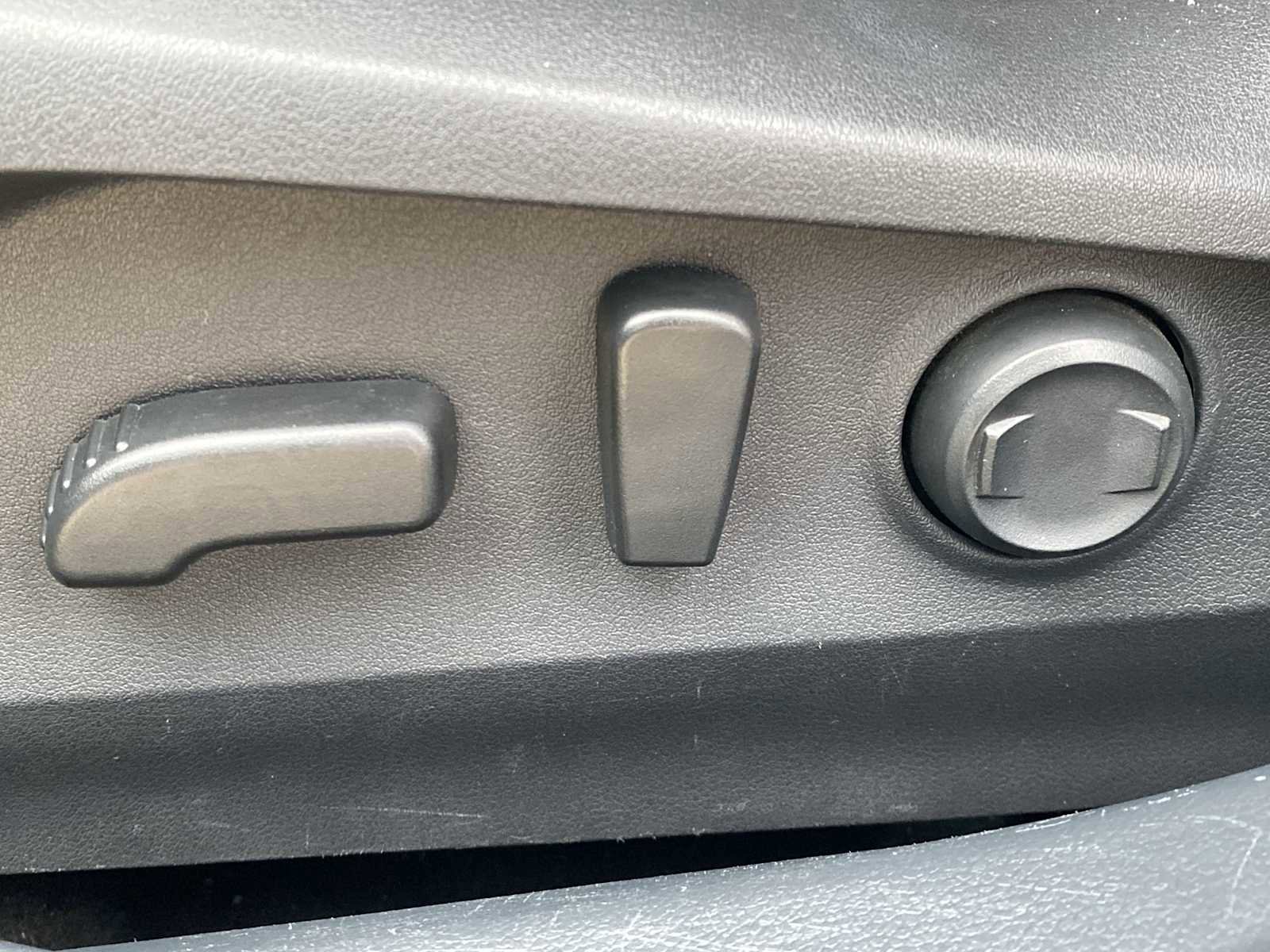 Used 2021 Subaru Legacy Limited image 21