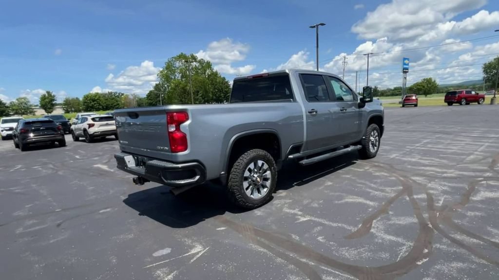 Used 2024 Chevrolet Silverado 2500 Custom w/ Custom Value Package AWD/4WD image 8
