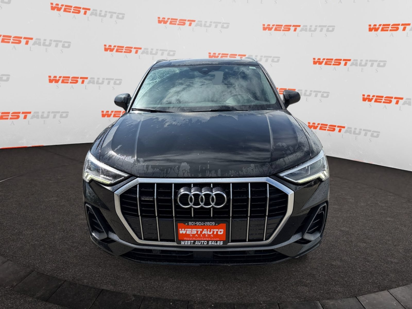 Used 2020 Audi Q3 2.0T Premium Plus w/ Premium Plus Package AWD/4WD image 8