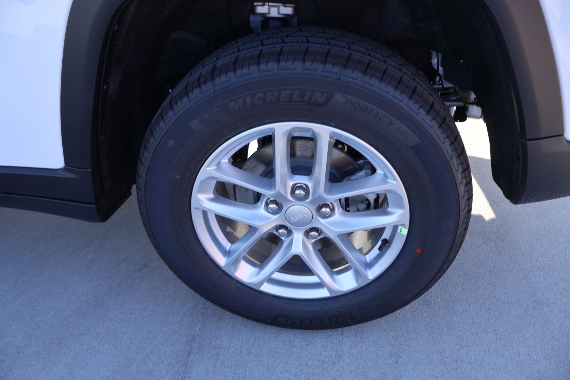 New 2026 Jeep Grand Cherokee Laredo RWD image 17