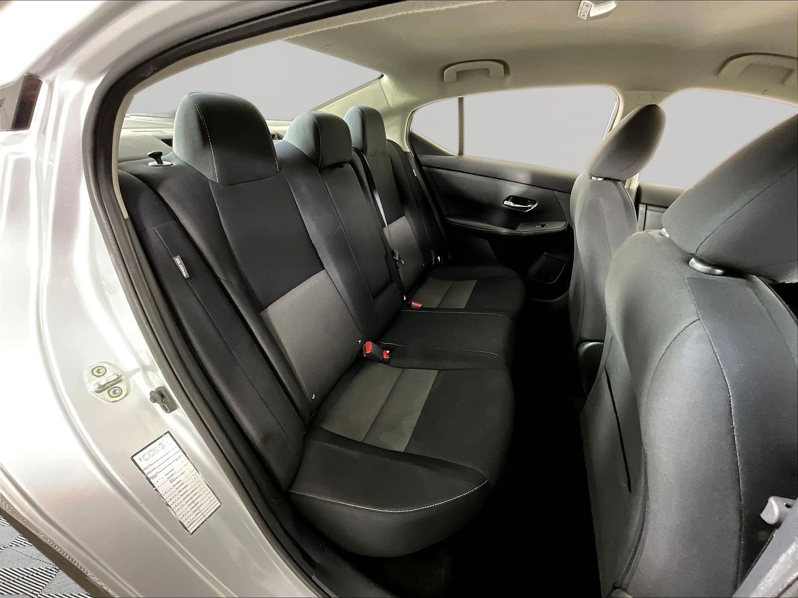 Used 2021 Nissan Sentra SV FWD image 25