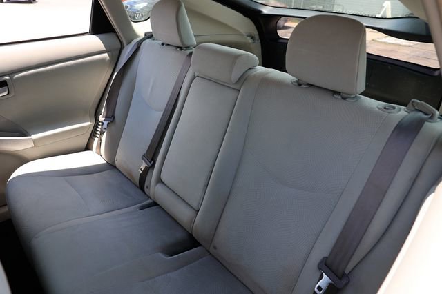 Used 2015 Toyota Prius Four image 10