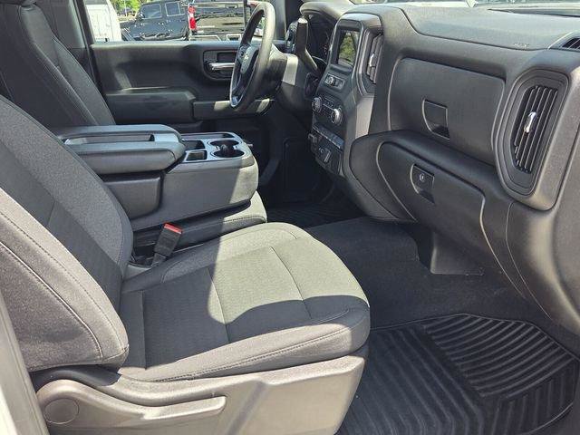 Used 2025 Chevrolet Silverado 2500 Custom AWD/4WD image 15