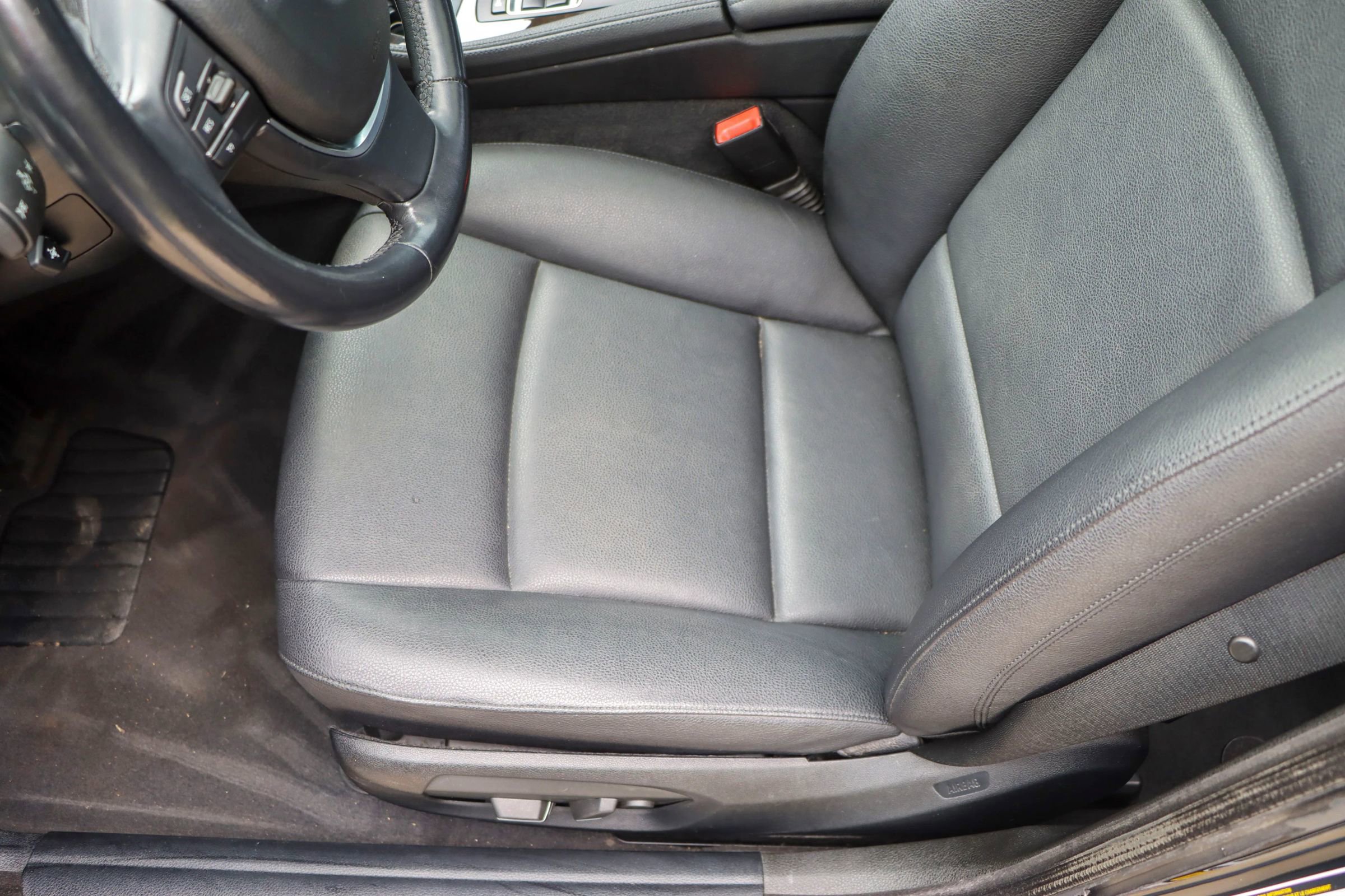 Used 2016 BMW 528i Sedan image 16