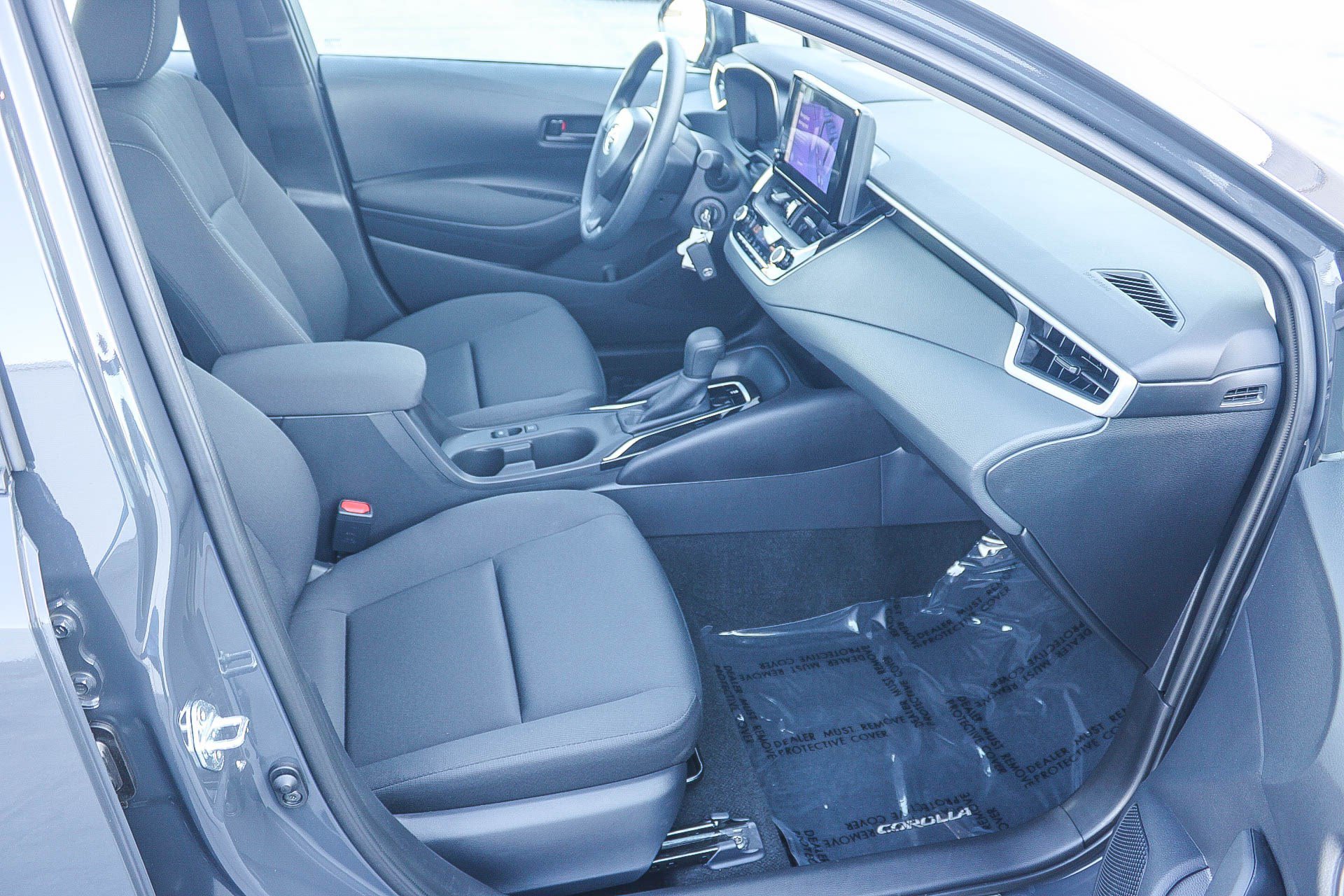 Certified 2024 Toyota Corolla LE FWD image 17