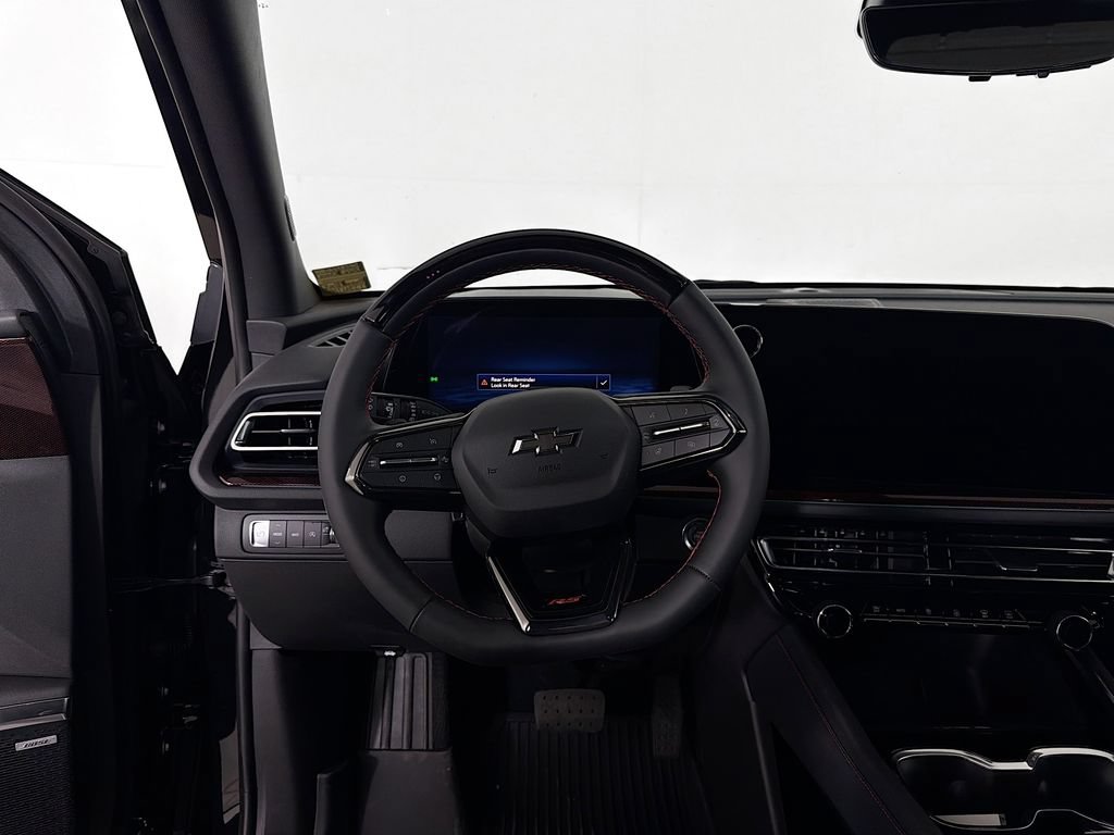 New 2026 Chevrolet Traverse RS w/ LPO, Floor Liner Package AWD/4WD image 19