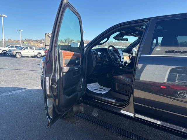 Used 2022 RAM 3500 Limited image 18