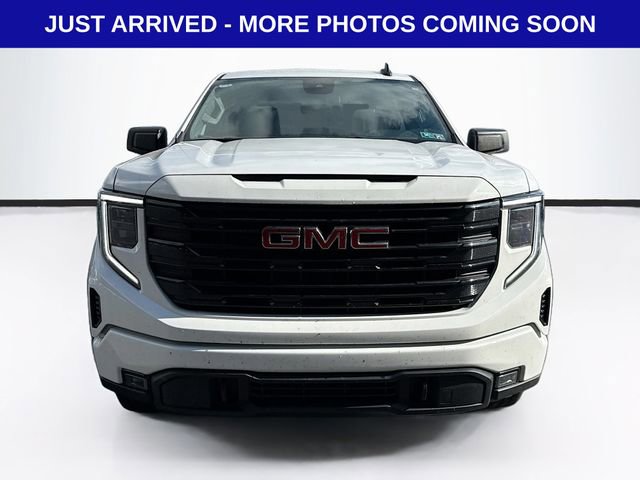 Used 2024 GMC Sierra 1500 Elevation image 2