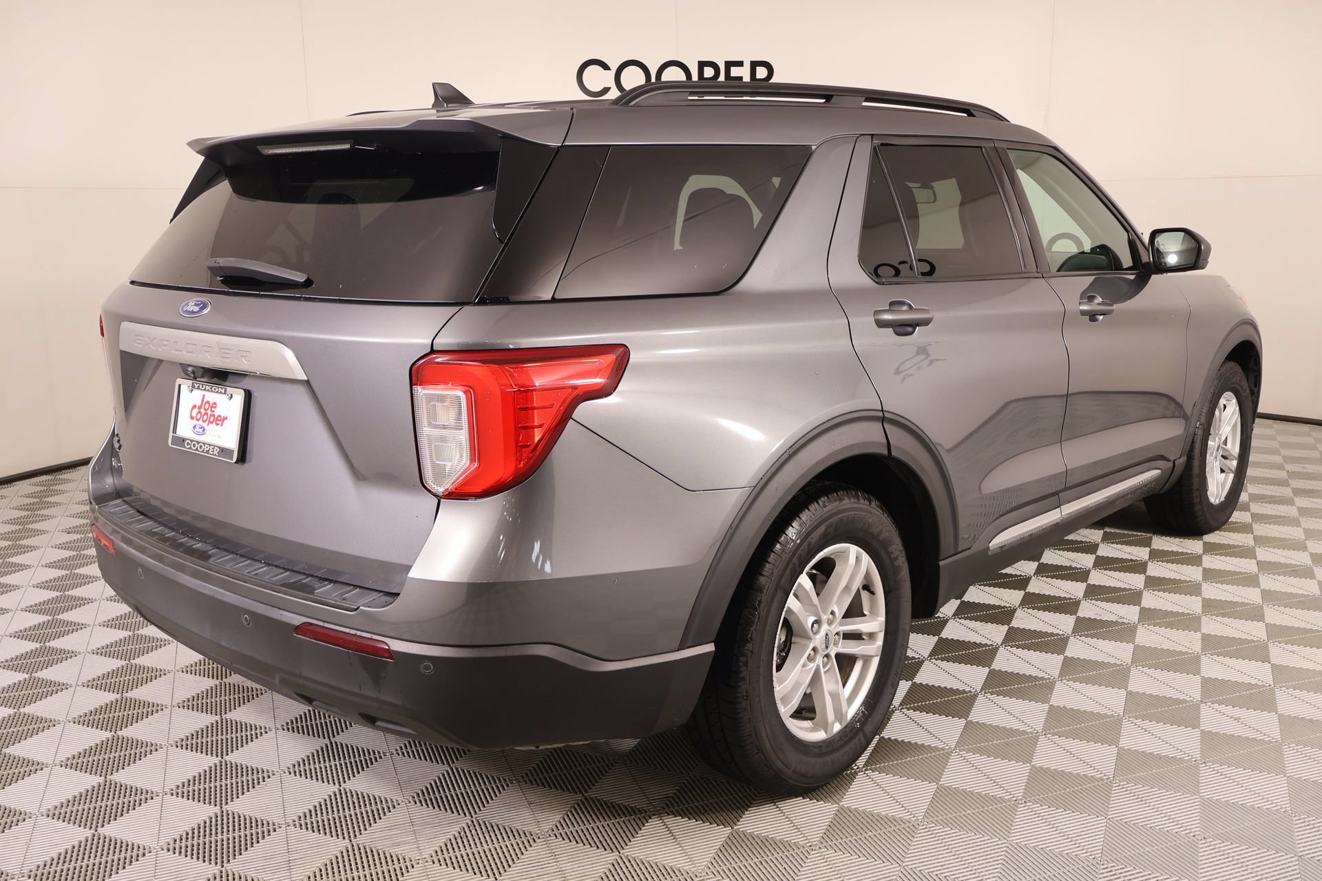 Used 2022 Ford Explorer XLT RWD image 21