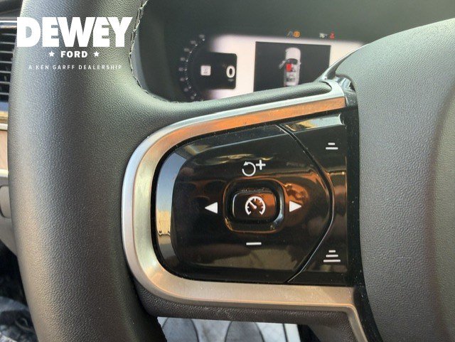Used 2023 Volvo XC90 T8 Plus w/ Protection Package Premier AWD/4WD image 14