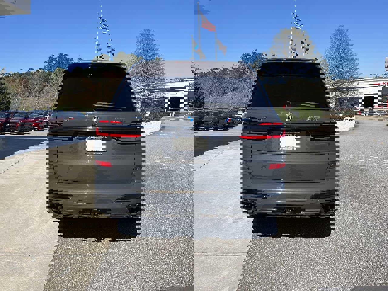 Certified 2024 BMW X7 M60i image 7