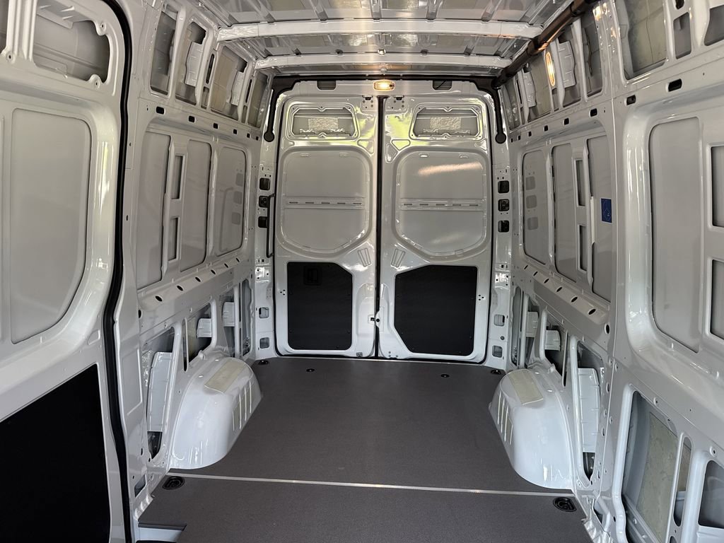 New 2025 Mercedes-Benz Sprinter 2500 image 25
