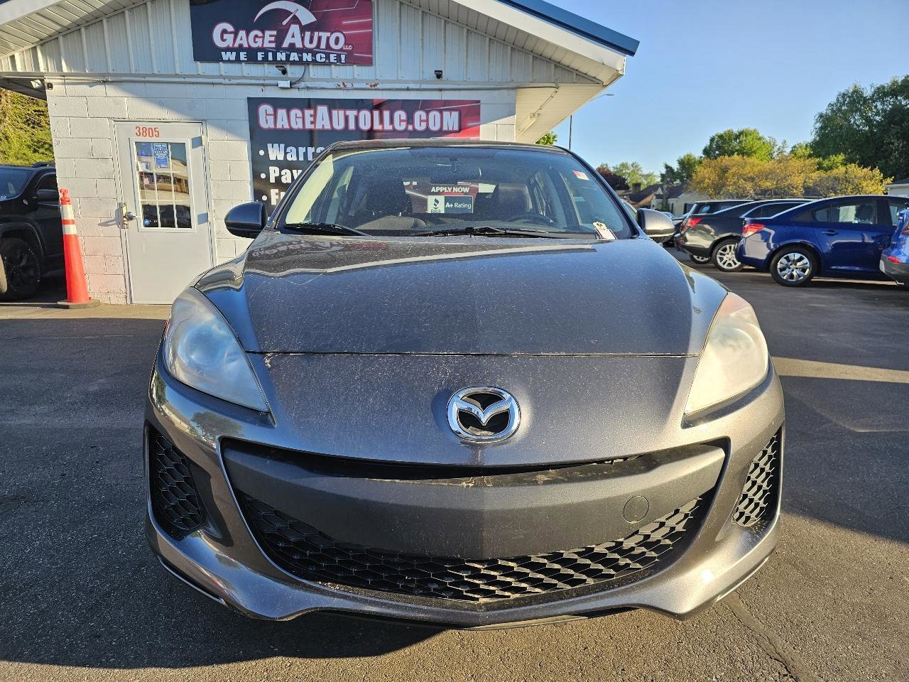 Used 2013 MAZDA MAZDA3 i Touring FWD image 3