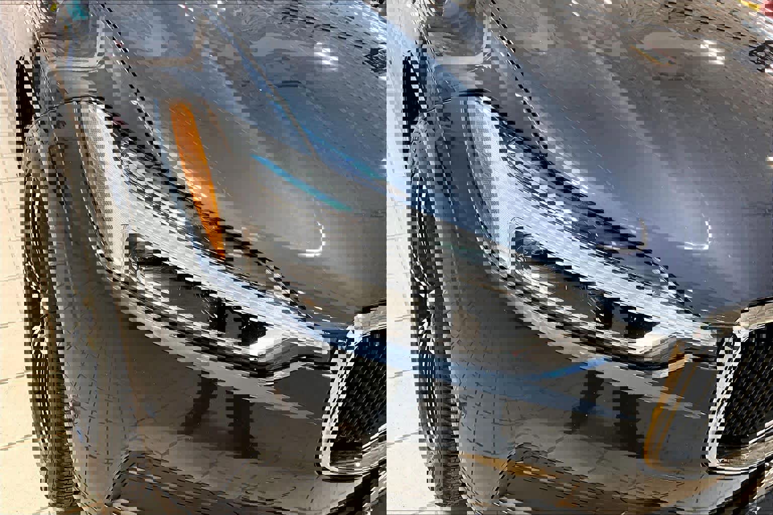 Used 2019 Volvo XC60 T6 Momentum w/ Premium Package image 25